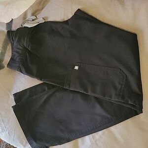 Figs Kade Black Bottoms